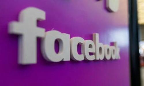 比特派（BitPie）是一个数字资产钱包应用，旨在为用户提供更加安全和便捷的数字货币管理服务。它并不是一个交易所，而是一个支持多币种的钱包工具，用户可以通过比特派来存储、管理和发送各种数字货币。比特派的钱包功能使得用户能够更灵活地进行资产管理，并能安全地保管自己的私钥。

### 比特派的背景

比特派由比特派科技有限公司开发，最早的版本在2017年推出。随着区块链技术和数字货币的迅猛发展，比特派逐步增加了对各种主流公链和代币的支持，涵盖了比特币、以太坊、EOS等多种数字资产。这使得它成为了用户在数字货币生态系统中管理资产的一种高效工具。

### 比特派的特点

比特派具有多种优势特性：

1. **多币种支持**：用户能够管理多个不同的数字货币，包括比特币、以太坊等主流币种。

2. **安全性**：比特派采用多重安全机制来保护用户的资产，包括私钥本地存储，以及多重签名等功能。

3. **用户友好的界面**：比特派界面简洁、操作直观，可以很好地满足初学者和资深用户的需求。

4. **内置交易功能**：虽然比特派本身不是交易所，但它为用户提供了内置兑换和交易功能，用户可以直接在钱包内进行交易。

5. **社区支持**：比特派有着活跃的用户社区，用户可以在社区中分享经验，互相学习。

### 常见问题

#### 1. 比特派支持哪些数字货币？

比特派支持多种数字货币的存储和管理，包括但不限于下列几种：
ul
li比特币（BTC）/li
li以太坊（ETH）/li
liEOS/li
li莱特币（LTC）/li
li波场（TRX）/li
/ul
随着市场的变化，比特派钱包还会不断增加新的币种支持，以满足用户的需求。同时，用户可通过这些币种进行交易、交换或者兑换。

此外，比特派还支持ERC-20代币，用户可以在比特派中管理以太坊上发行的各类代币。通过不断的技术迭代，用户的体验将会更加流畅和安全。

#### 2. 比特派如何确保资产安全？

比特派为了保障用户的资产安全，采用了一系列的安全措施：
ul
li私钥本地存储：比特派的私钥是存放在用户的设备上的，不会上传到服务器上，这样能有效防止黑客通过网络攻击盗取私钥。/li
li多重签名机制：对于某些重要操作，比特派采用多重签名技术，增加了资产被盗取的难度。/li
li安全审计：比特派团队定期进行安全审计，确保钱包应用的安全性和可靠性。/li
li数据加密：所有存储在钱包中的数据都经过加密处理，确保用户的信息不被泄露。/li
/ul
总的来说，比特派在数字资产的安全管理上采取了一系列较为先进的技术手段，以抵御潜在的网络攻击风险，增加用户的信心。

#### 3. 如何使用比特派进行交易？

使用比特派进行交易非常简单，用户可按照以下步骤进行操作：
ol
li下载与安装：从官网下载比特派钱包，安装并注册账户。/li
li资产充值：将您所需的资产转入比特派钱包，您可以在钱包内生成不同币种的钱包地址。/li
li选择交易：打开比特派钱包，进入交易页面，选择要交易的币种，以及想要兑换的目标币种。/li
li确认交易：按照提示输入交易金额，确认交易信息无误后进行提交。/li
li查看交易记录：所有交易完成后，用户可以在交易历史中查看已完成的交易记录。/li
/ol
因此，比特派不仅可以用于存储数字货币，还拥有简单的交易功能，让用户能够实时把握市场动向，便于即时买入和卖出交易。

#### 4. 比特派和其他钱包区别在哪里？

比特派与其他数字货币钱包相比，具有以下几个明显的区别：
ul
li界面友好：比特派设计了亲和力十足的用户界面，使得即便是新手也能迅速上手，享受到数字资产管理的乐趣。/li
li全币种支持：比特派支持众多不同的数字币种，用户可在一个钱包中管理多种资产，方便快捷。/li
li内置高效兑换机制：比特派具备内置的兑换功能，让用户能够迅速进行资产转换，而无需依赖外部交易所。/li
li信息安全策略：比特派关注用户的资产安全，采用了多重安全机制以保护用户资产，优于一些基础性钱包。/li
/ul
总的来看，比特派是一个集安全、便捷和多功能于一身的数字货币钱包，充分满足了用户对数字资产管理的多层次需求。

#### 5. 比特派的未来发展方向是什么？

在未来的发展中，比特派将持续关注用户需求，致力于产品功能的更新和扩展：
ol
li支持更多资产种类：随着数字货币市场的发展，比特派将不断增加对新币种的支持，为用户提供更丰富的资产管理选择。/li
li提升交易功能：比特派将交易逻辑与流程，提高交易的效率，以确保用户能够在瞬息万变的市场中及时抓住投资机会。/li
li增强安全性能：将在安全机制方面持续进行技术升级，以进一歩加强对用户资产的保护。/li
li国际化：比特派希望布局全球市场，支持更多国家的用户使用钱包应用，推动全球数字货币的普及。/li
li社区建设：与用户建立更紧密的联系，吸纳用户反馈来不断改善产品服务，通过社区的力量实现产品的持续。/li
/ol
通过这些方向，比特派希望能够在激烈的市场竞争中稳步前行，成为用户心中可信赖的数字资产管理工具。

以上就是关于比特派的详细介绍及相关问题解答，希望对您有帮助！